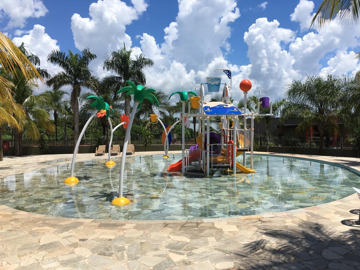 Grandes Lagos Resorts E Parque Aquatico Santa Clara d'Oeste Buitenkant foto
