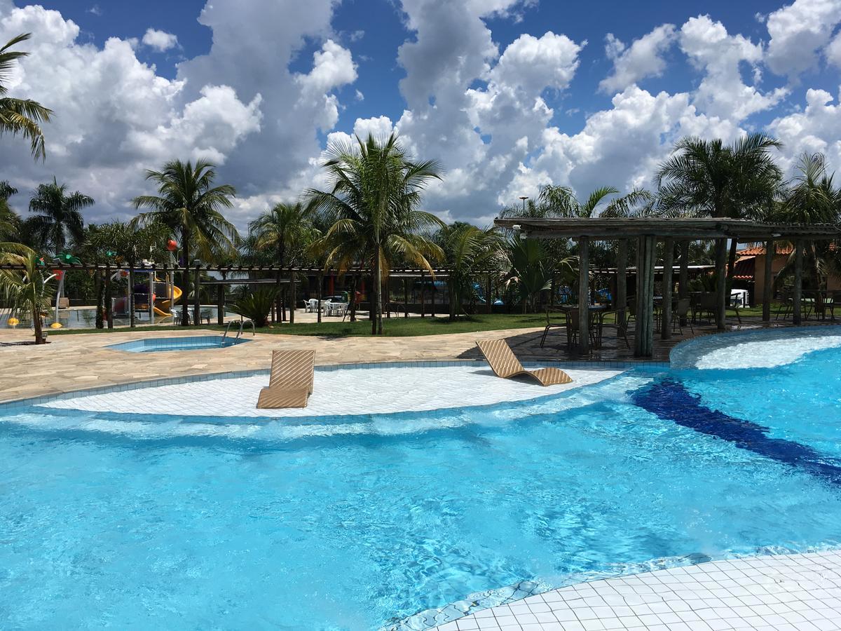 Grandes Lagos Resorts E Parque Aquatico Santa Clara d'Oeste Buitenkant foto