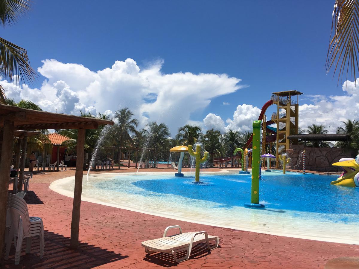 Grandes Lagos Resorts E Parque Aquatico Santa Clara d'Oeste Buitenkant foto