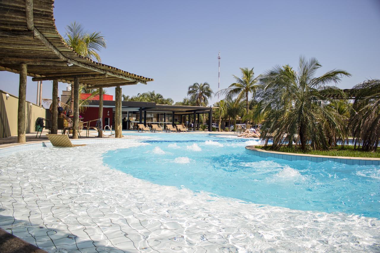 Grandes Lagos Resorts E Parque Aquatico Santa Clara d'Oeste Buitenkant foto